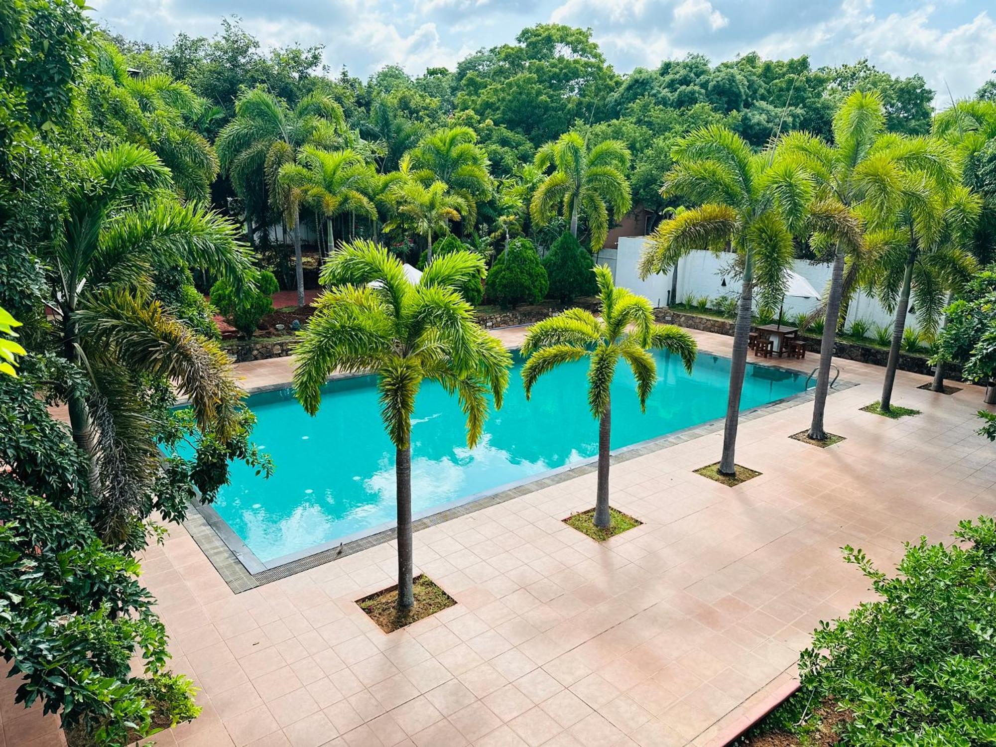 אנוראדפורה Gamodh Citadel Resort מראה חיצוני תמונה
