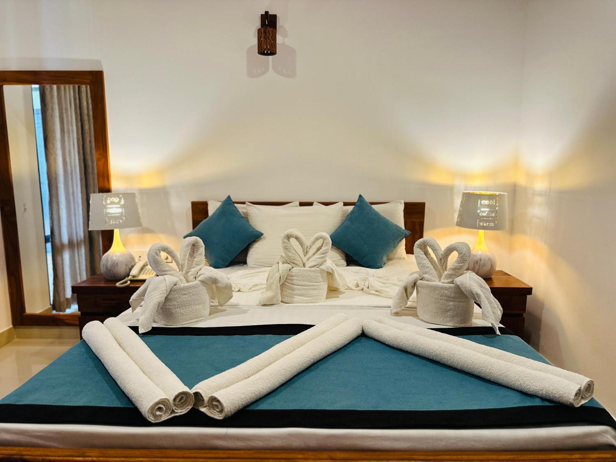 אנוראדפורה Gamodh Citadel Resort מראה חיצוני תמונה