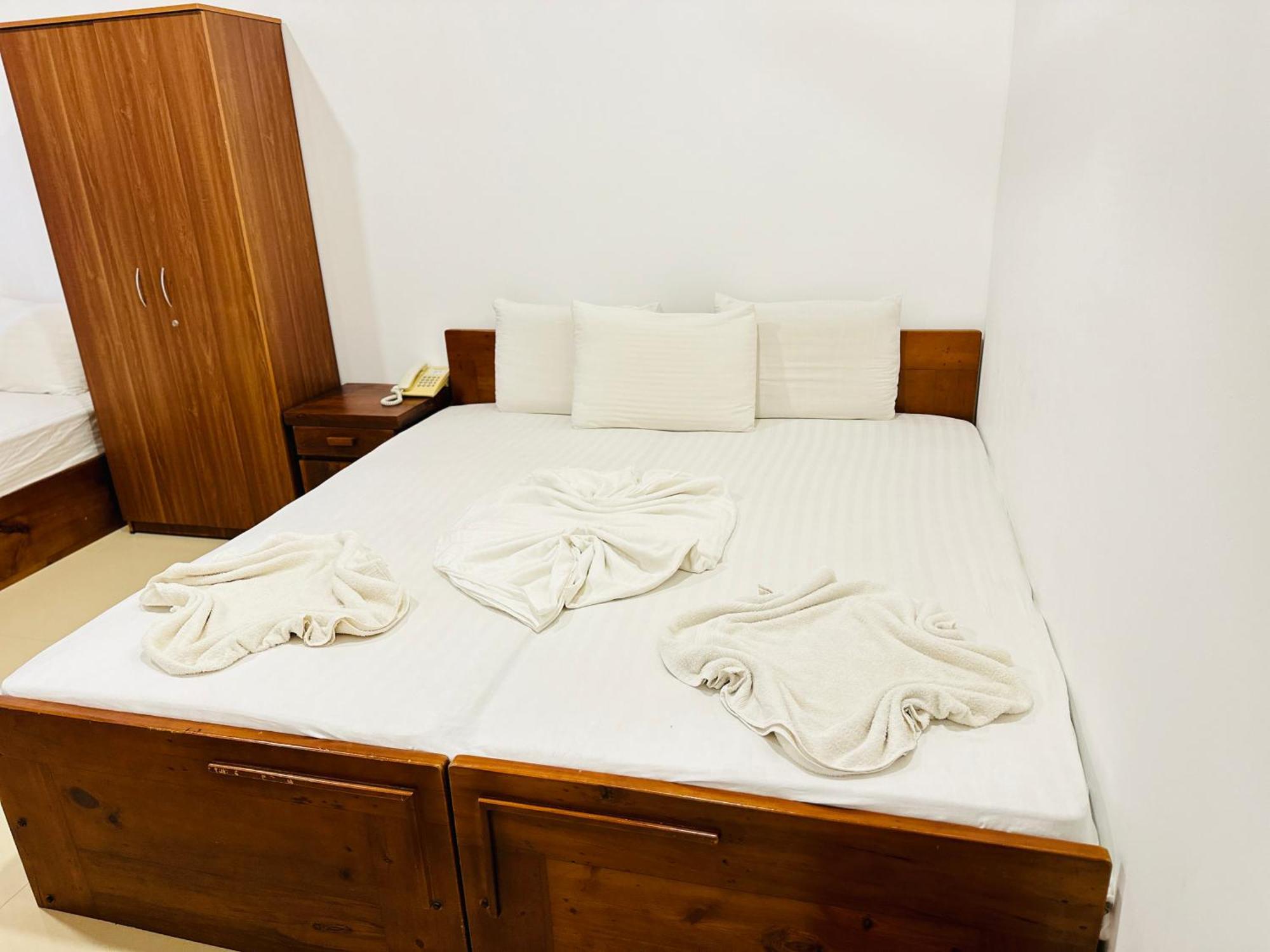 אנוראדפורה Gamodh Citadel Resort מראה חיצוני תמונה