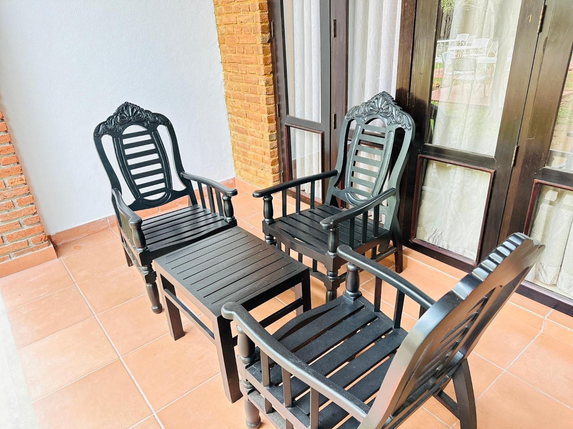 אנוראדפורה Gamodh Citadel Resort מראה חיצוני תמונה