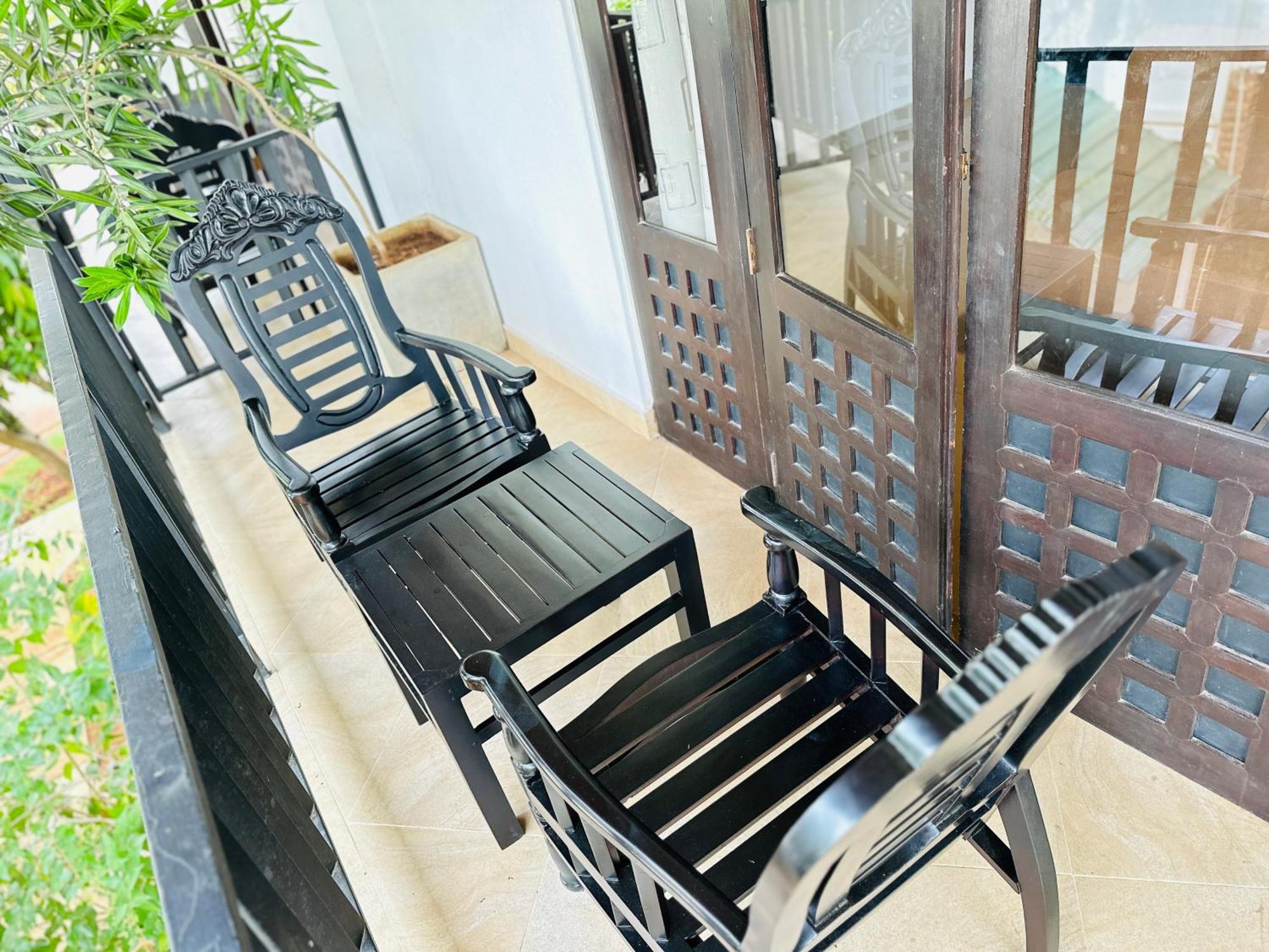 אנוראדפורה Gamodh Citadel Resort מראה חיצוני תמונה
